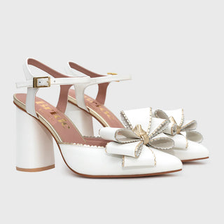 Susana Pump