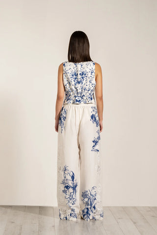 Quanta Waistcoat